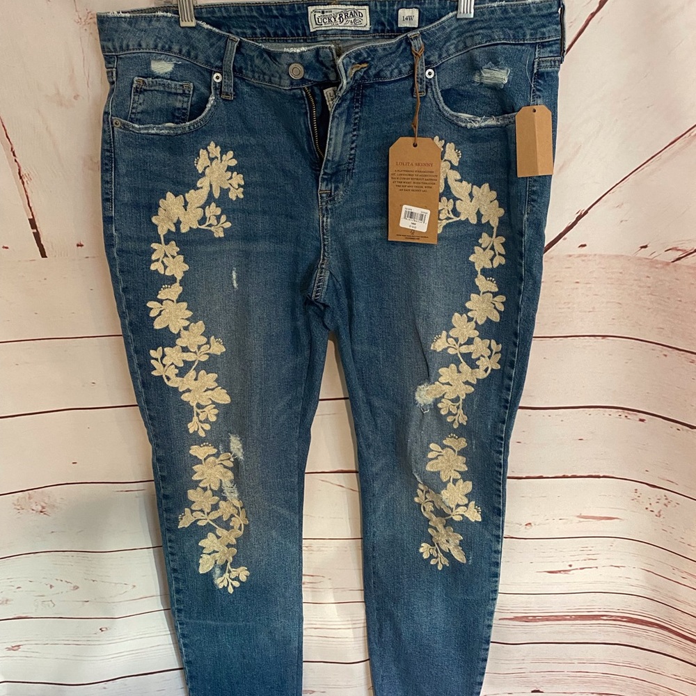 Lucky brand embroidered Lolita skinny Jean